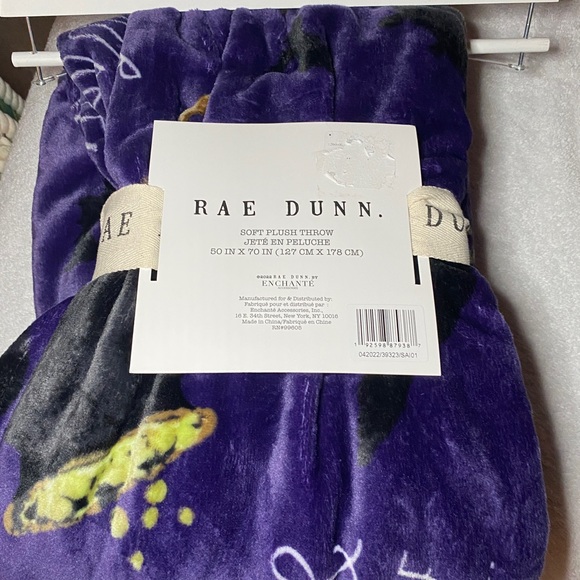 RAE DUNN PURPLE SUPER SUPER PLUSH THROW - Size 50” x 70” - Picture 9 of 12